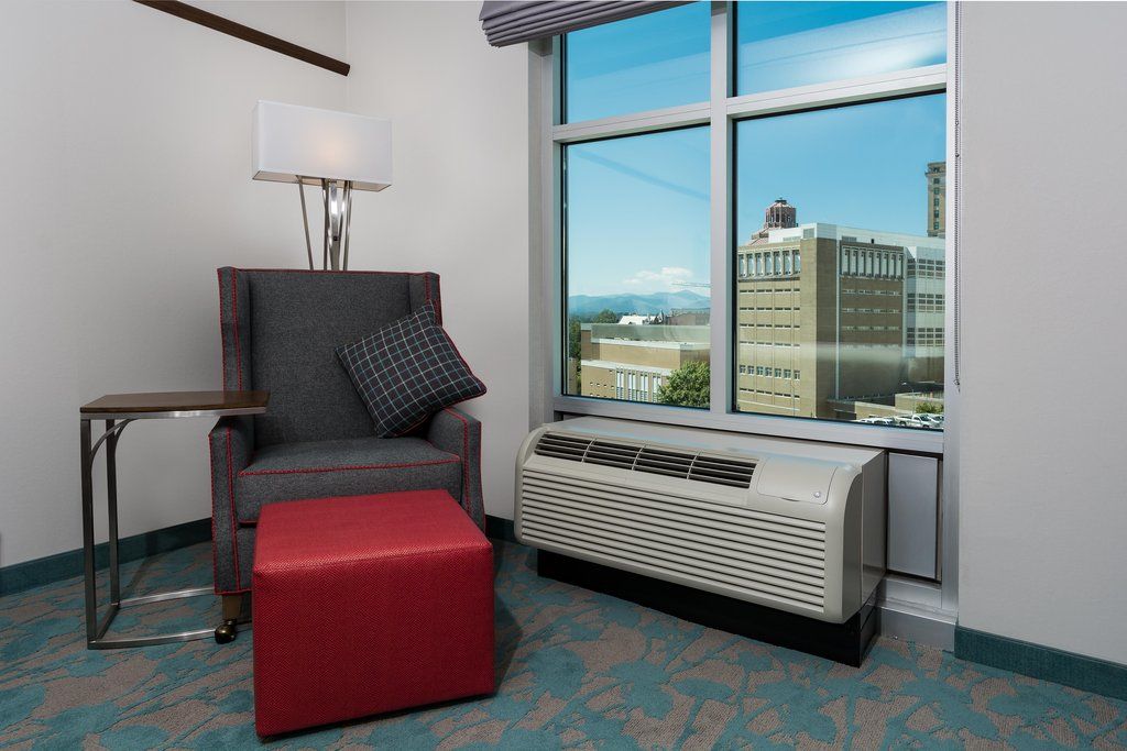 Hilton Garden Inn Asheville Downtown Exterior foto